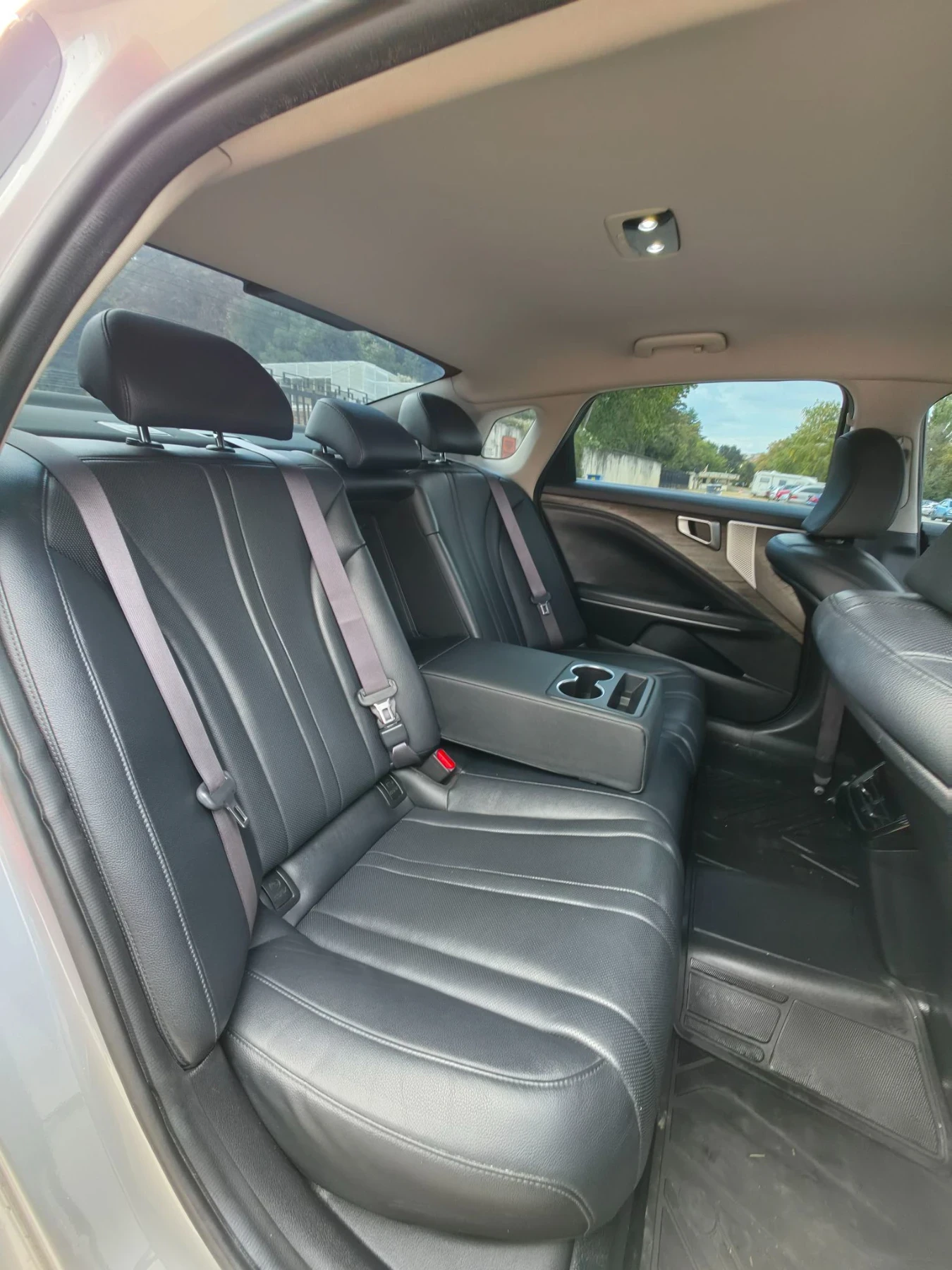 Kia K8 3.5 LPG Trendy Масаж Подгрев Обдухване, снимка 13 - Автомобили и джипове - 56273123