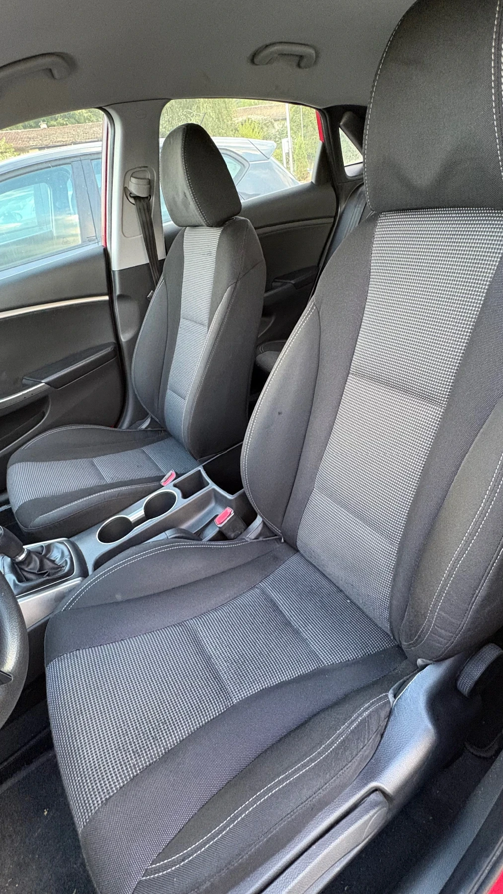 Hyundai I30 1.4 , снимка 8 - Автомобили и джипове - 56546667