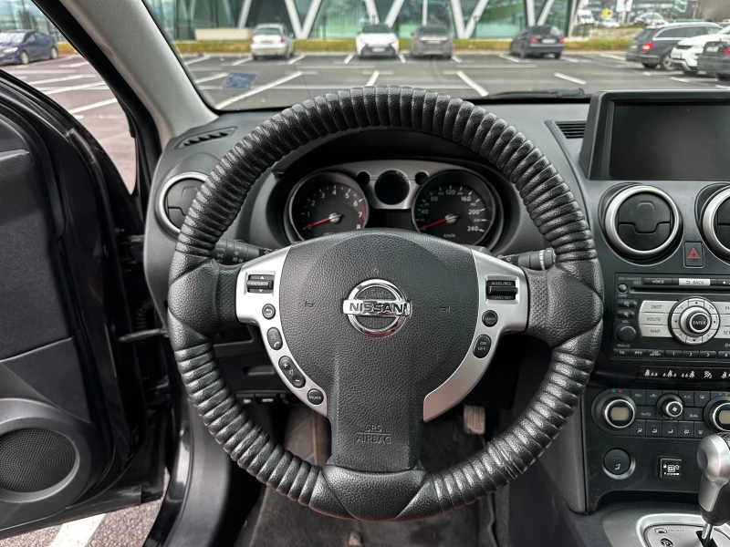 Nissan Qashqai 2.0L , снимка 12 - Автомобили и джипове - 52991748