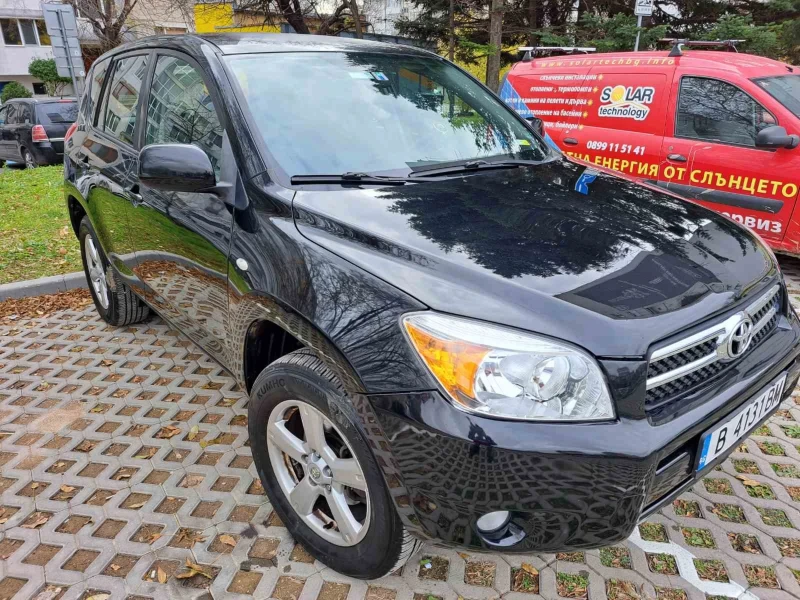 Toyota Rav4 2.2, снимка 3 - Автомобили и джипове - 48750627