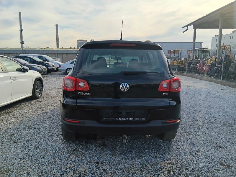 VW Tiguan 1.4TSI 4x4, снимка 5 - Автомобили и джипове - 48756394