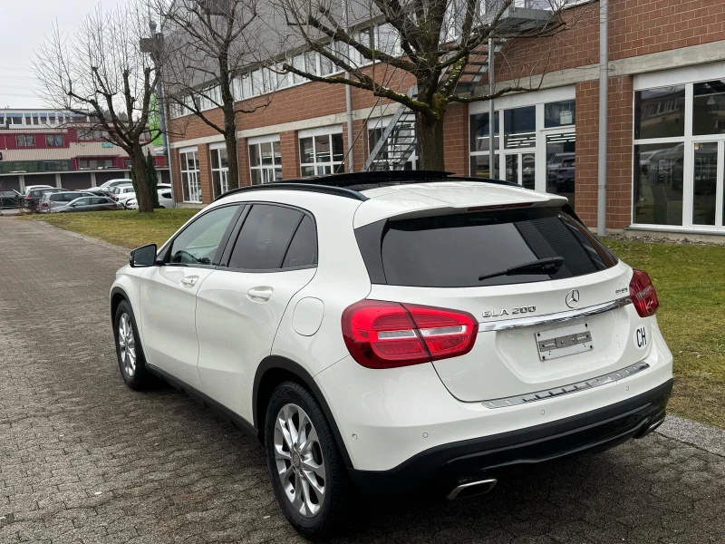 Mercedes-Benz GLA 200 AMG Line Автоматик Внос Швейцария, снимка 2 - Автомобили и джипове - 49338677