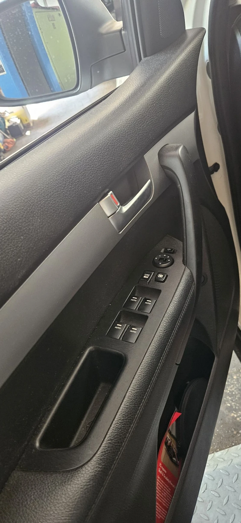 Kia Sorento, снимка 14 - Автомобили и джипове - 52153994