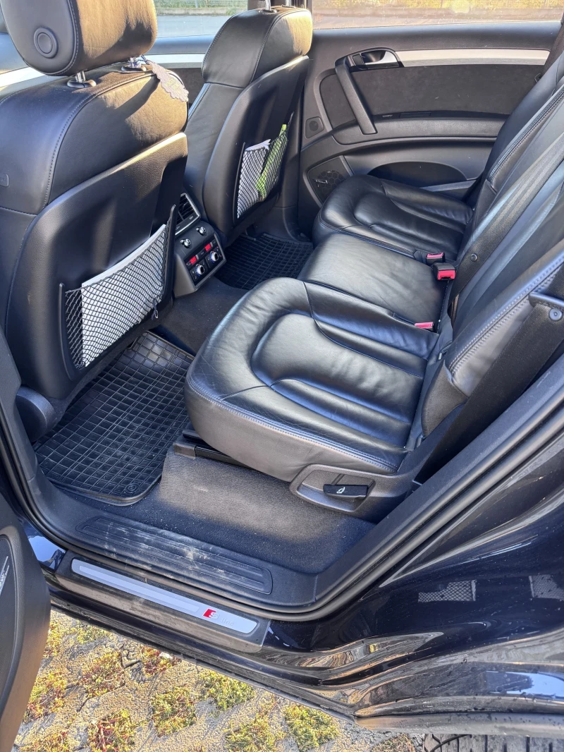 Audi Q7, снимка 9 - Автомобили и джипове - 51960065