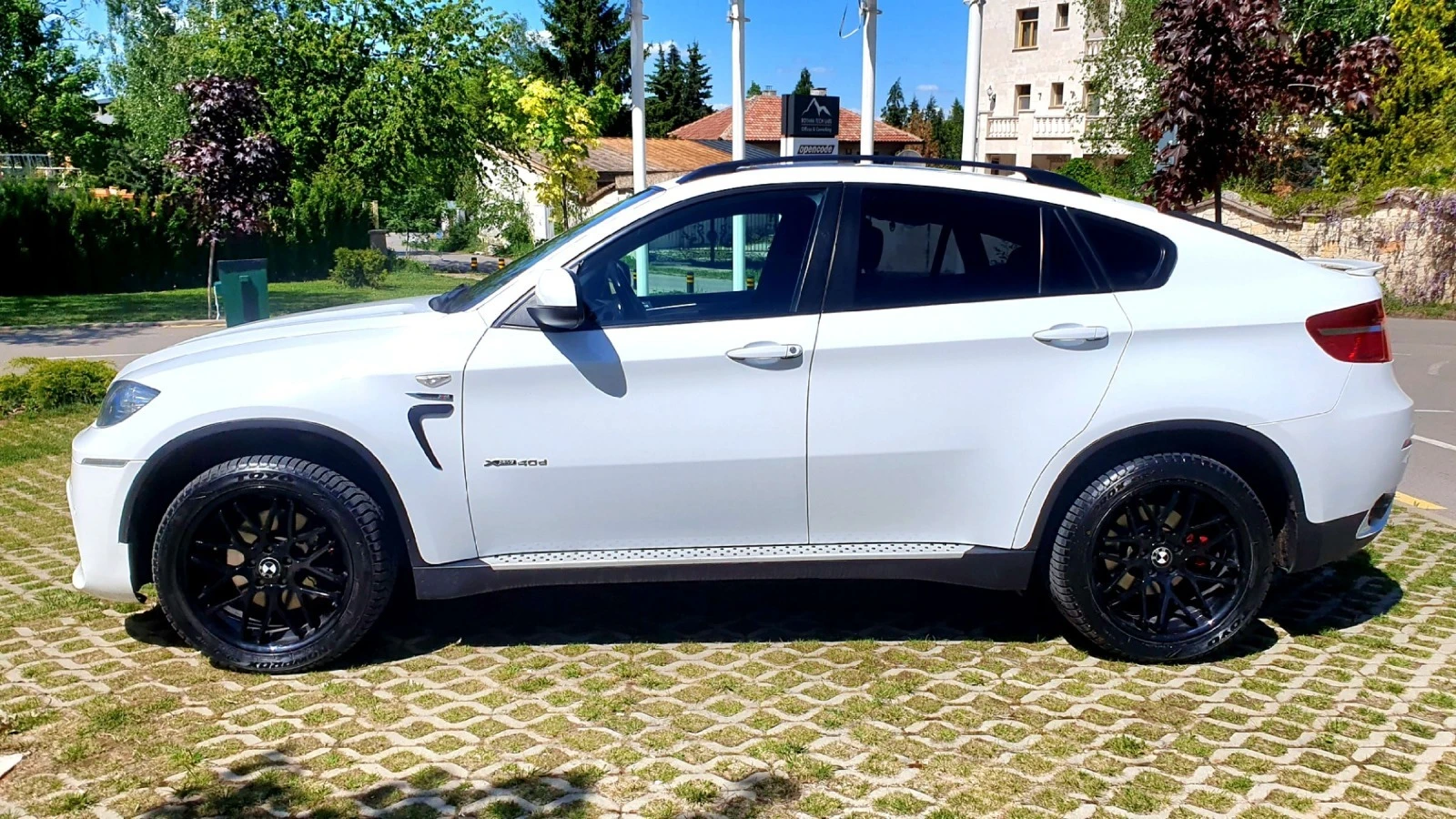 BMW X6 M40d - изображение 8