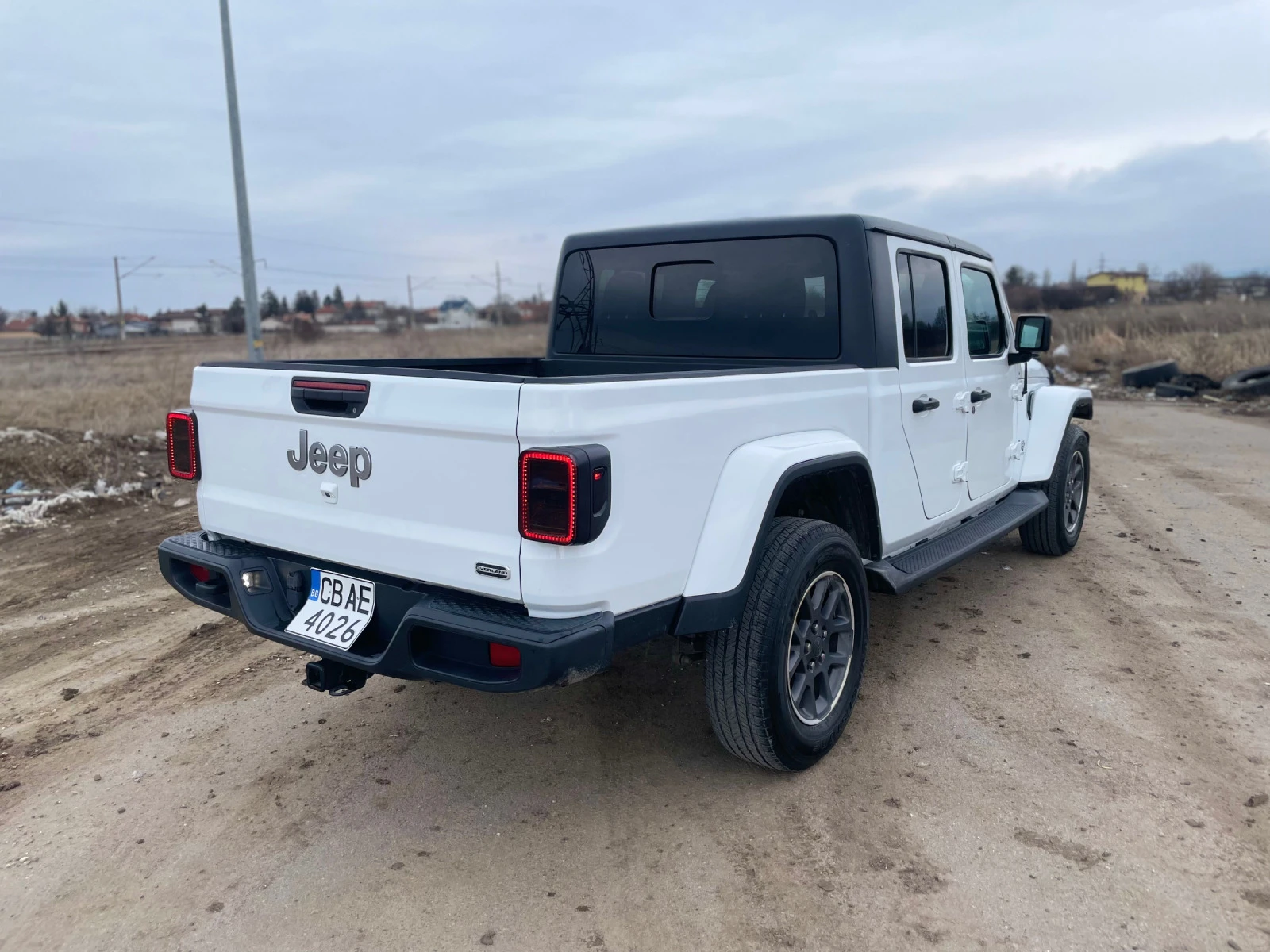 Jeep Wrangler Gladiator - изображение 5