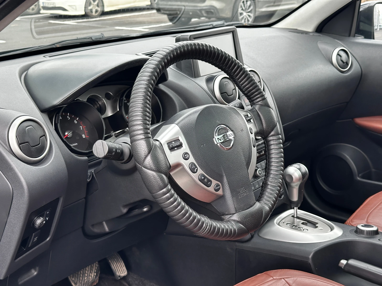 Nissan Qashqai 2.0L  | Mobile.bg � ����������� 13