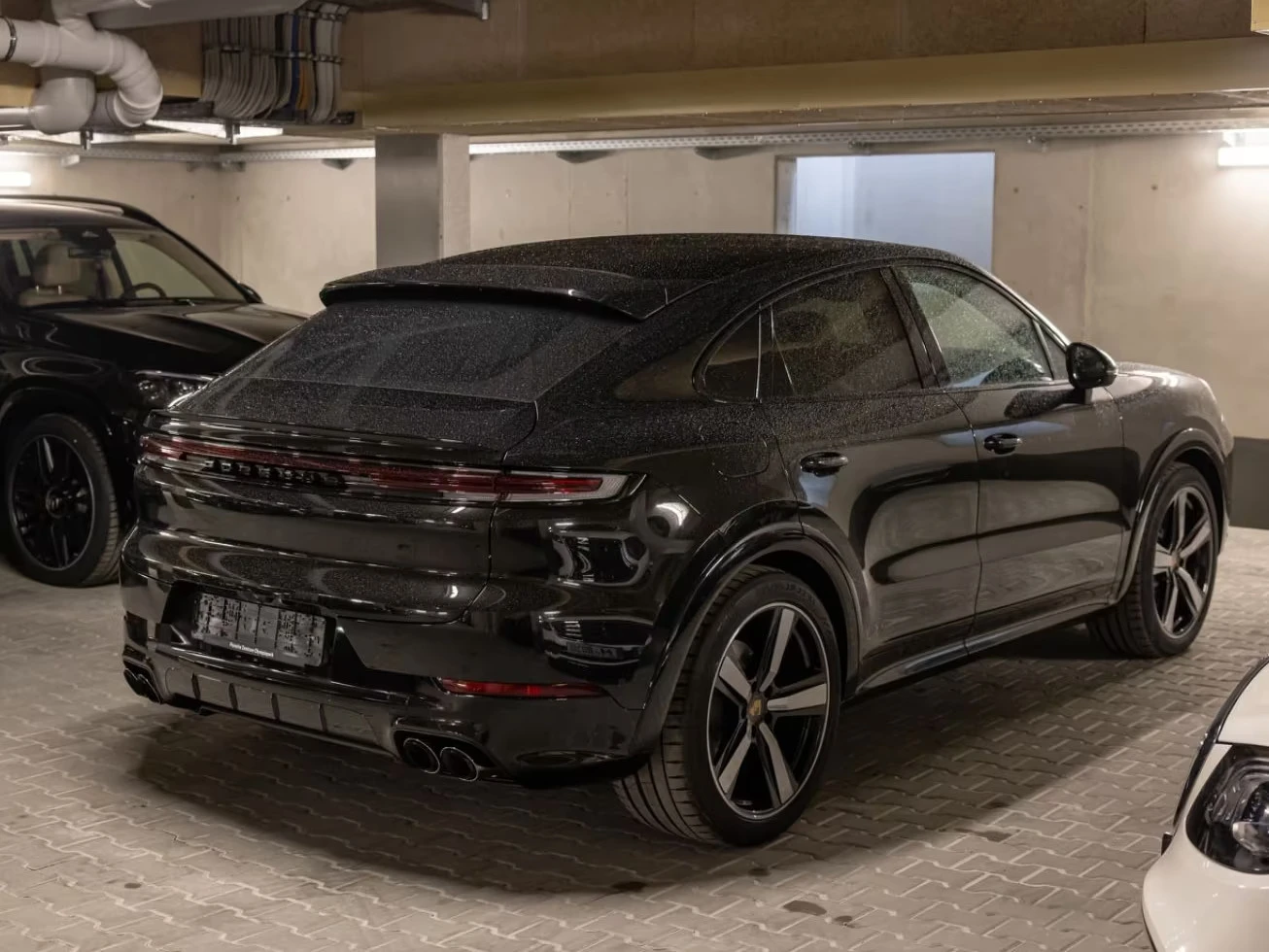 Porsche Cayenne S Coupe* HuD* Pano* BOSE* Matrix - изображение 4