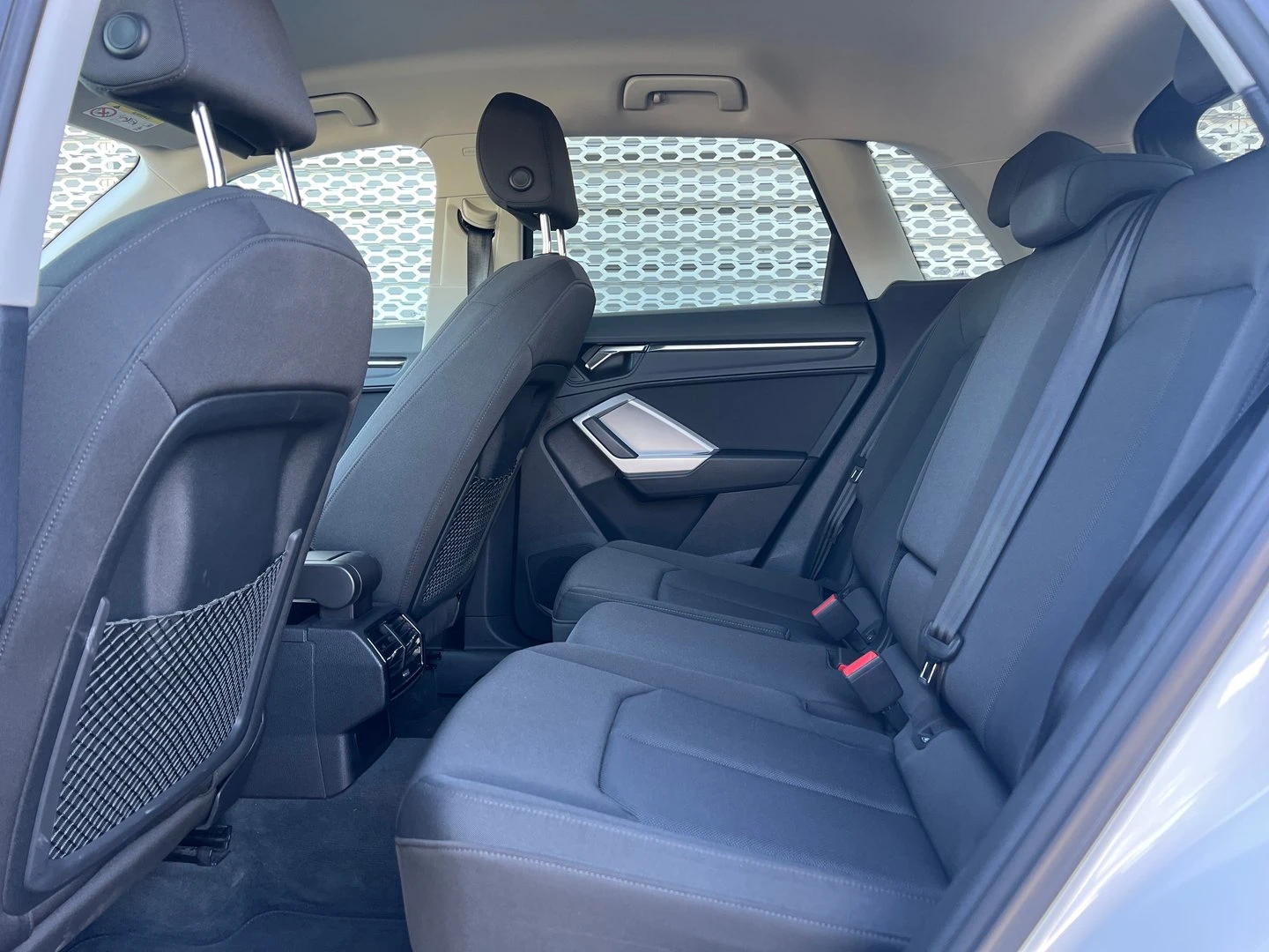 Audi Q3 S line 40 TDI quattro | Mobile.bg � ����������� 12