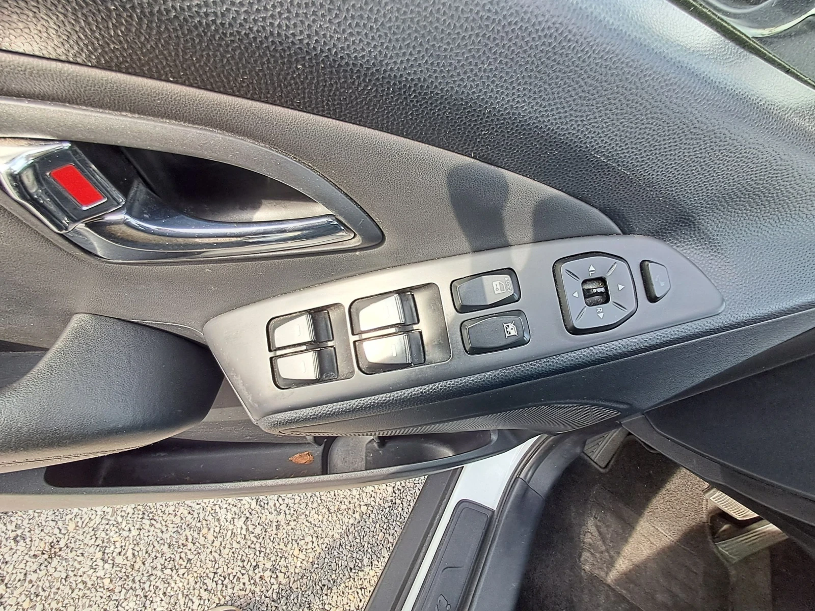 Hyundai IX35 2.0 CRDI-184kc 4�4 / ��������� | Mobile.bg � ����������� 8