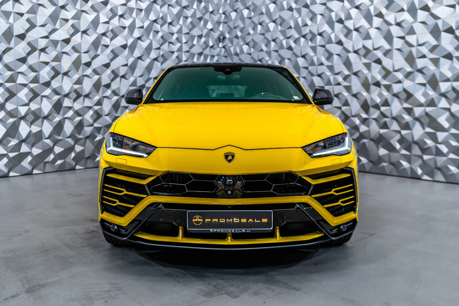 Lamborghini Urus Giallo Auge* B&O - изображение 2