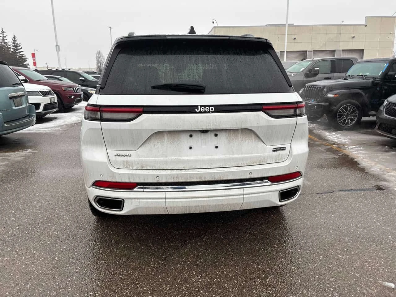 Jeep Grand cherokee * Overland * CARFAX * ЦЕНА ДО БГ, снимка 4 - Автомобили и джипове - 53740526