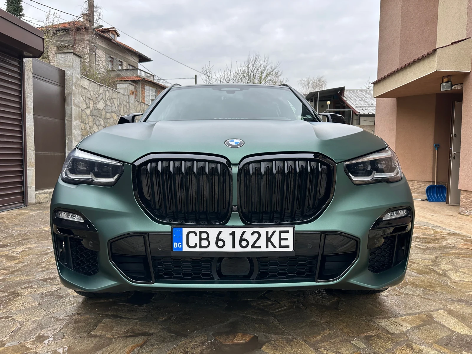 BMW X5 ГАРАНЦИЯ до 16.03.2027 г. ;Фолио зелен мат, снимка 3 - Автомобили и джипове - 53962853