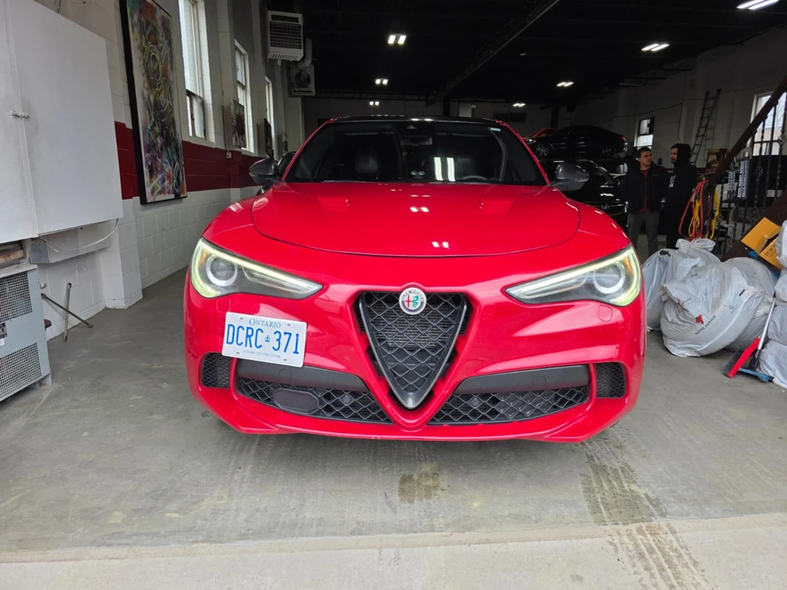Alfa Romeo Stelvio QUADRIFOLIO РЕГИСТРАЦИЯ & ОБСЛУЖВАНЕ, снимка 2 - Автомобили и джипове - 54156682