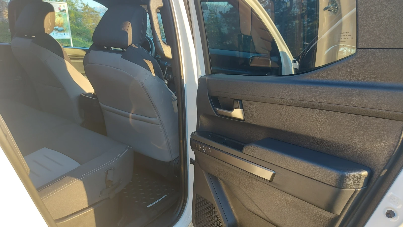 Toyota Tacoma TRD, снимка 12 - Автомобили и джипове - 54240005