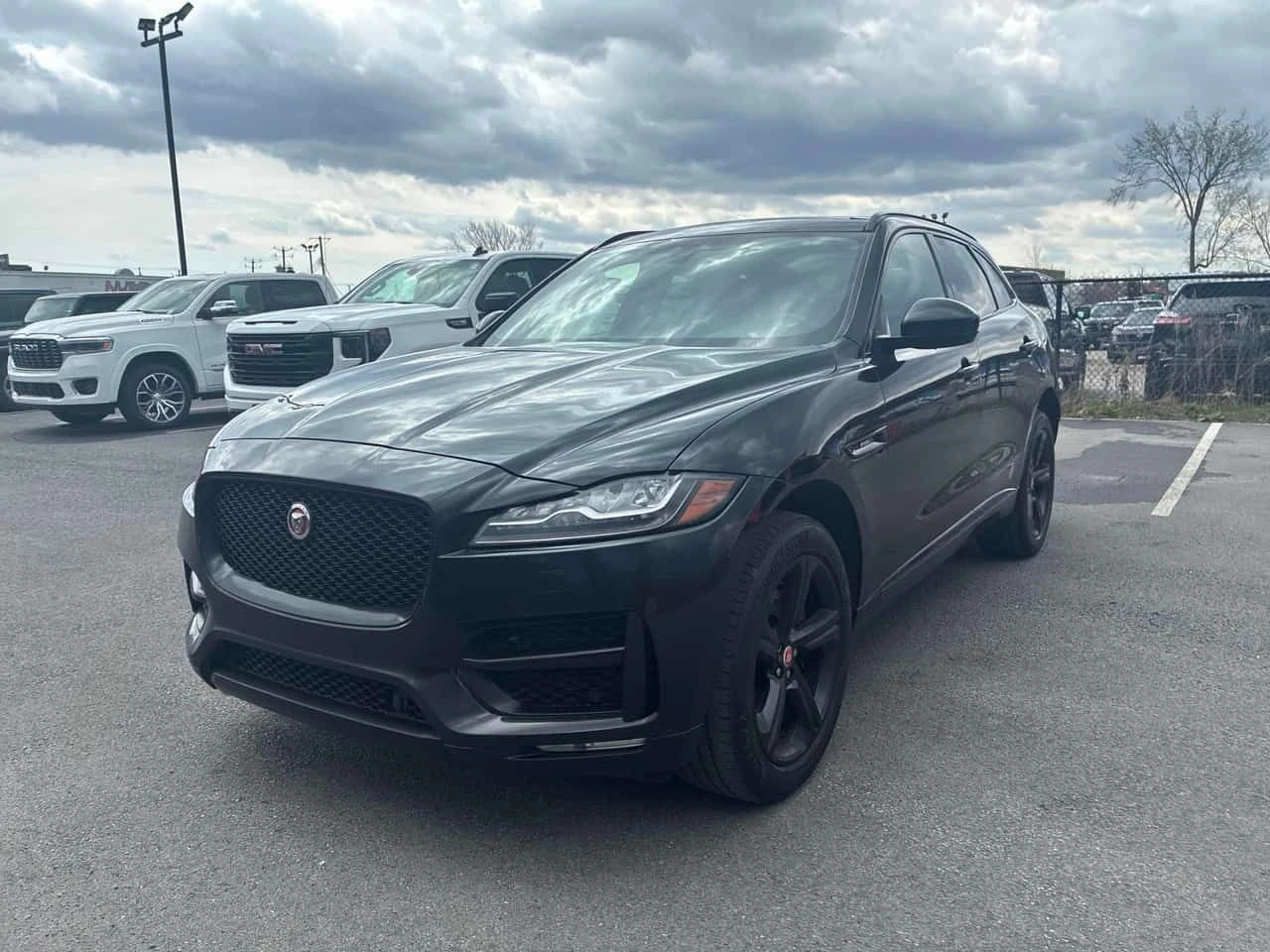 Jaguar F-PACE * R Sport * 2 КЛЮЧА * ПОДГРЕВ * ПАМЕТ * NAVI