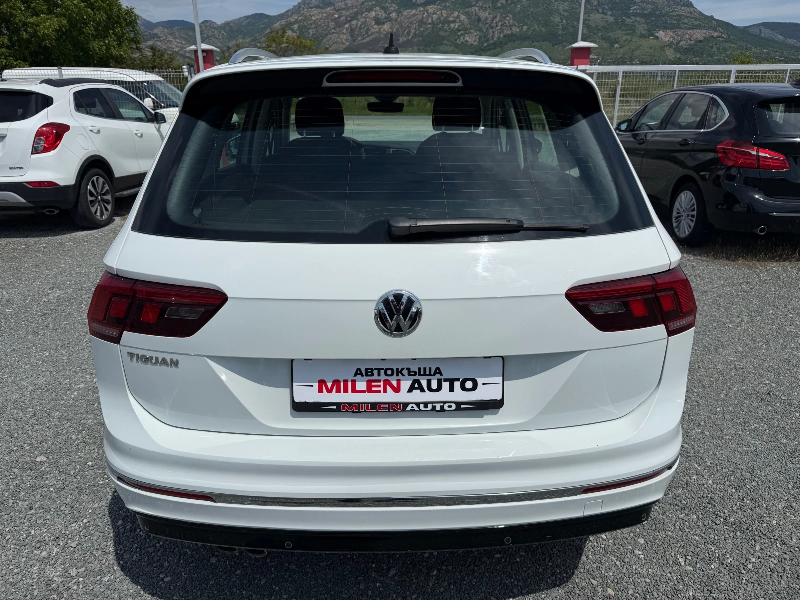 VW Tiguan (KATO НОВА)^(R-Line), снимка 7 - Автомобили и джипове - 54566028