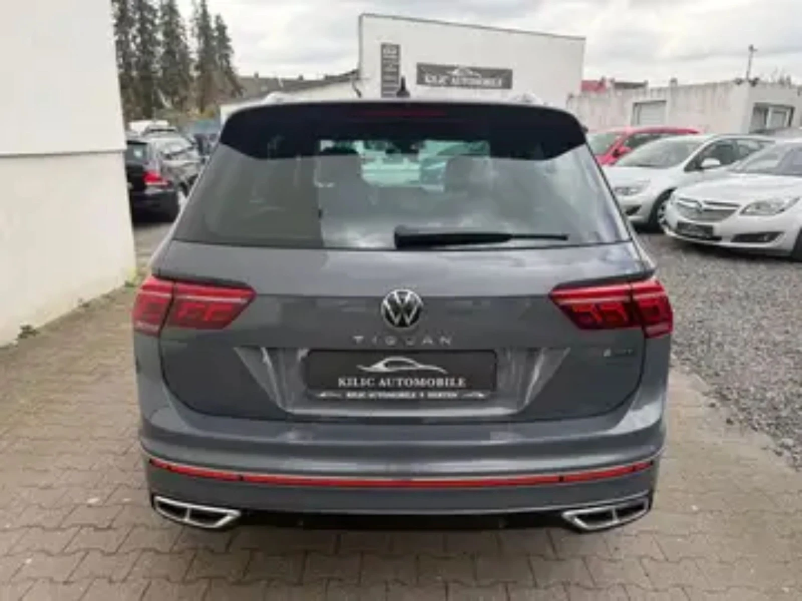 VW Tiguan R line+ 4 motion(4x4)+ Matrix LED+ 20 цола, снимка 6 - Автомобили и джипове - 54568710