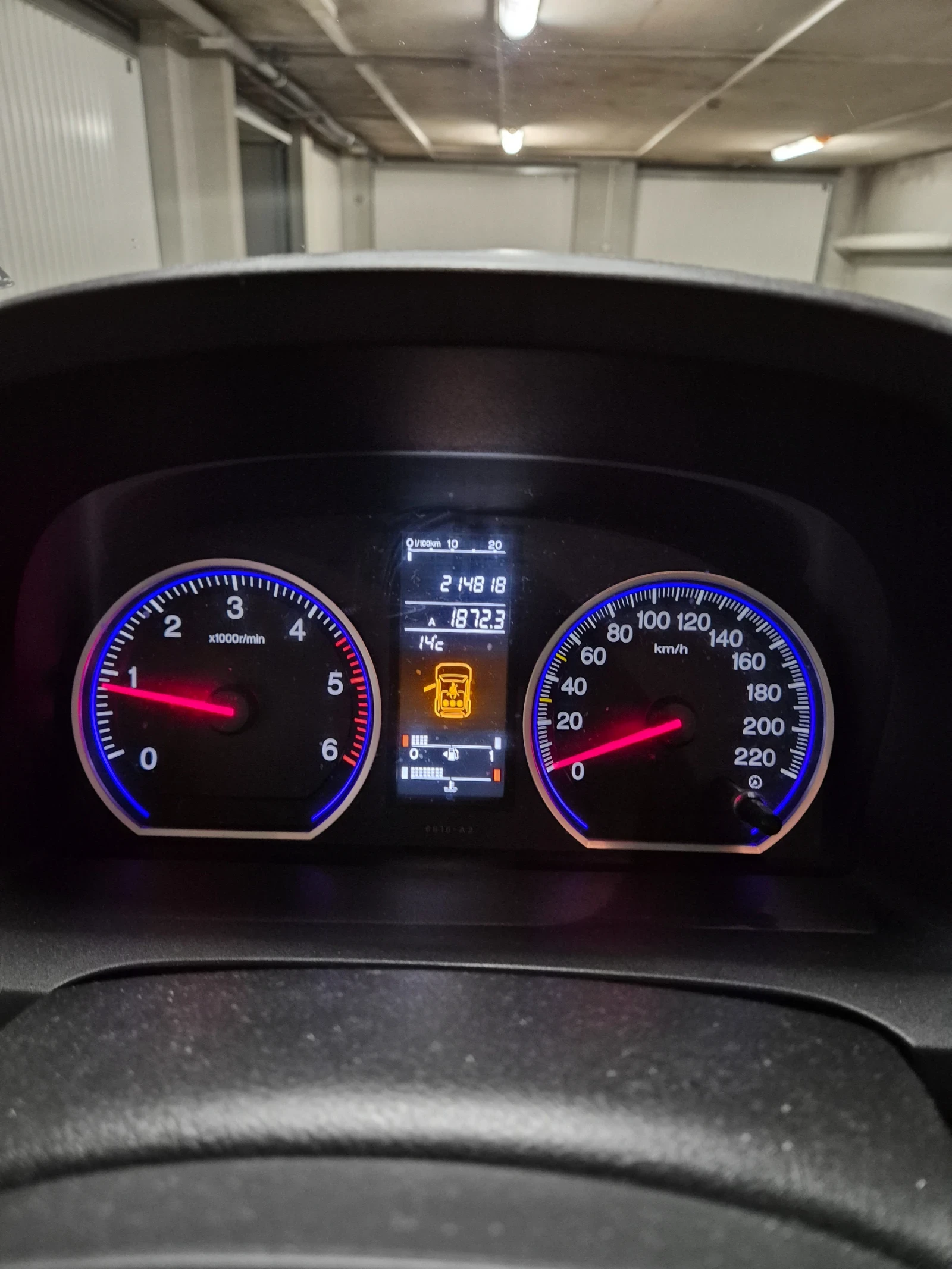 Honda Cr-v 4x4, 2.2 diesel, снимка 12 - Автомобили и джипове - 54584580