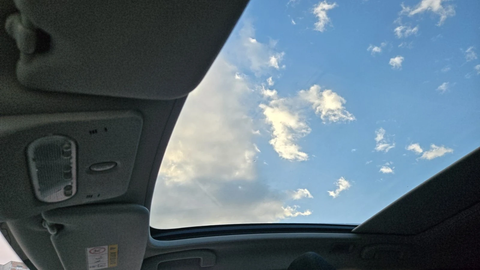 Nissan Qashqai 1.6 бензин, снимка 11 - Автомобили и джипове - 54810341