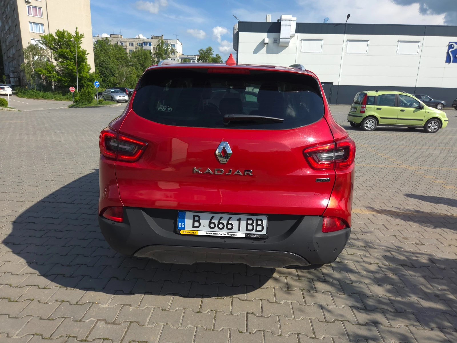 Renault Kadjar 1.6 dCi 4WD, снимка 8 - Автомобили и джипове - 54889149