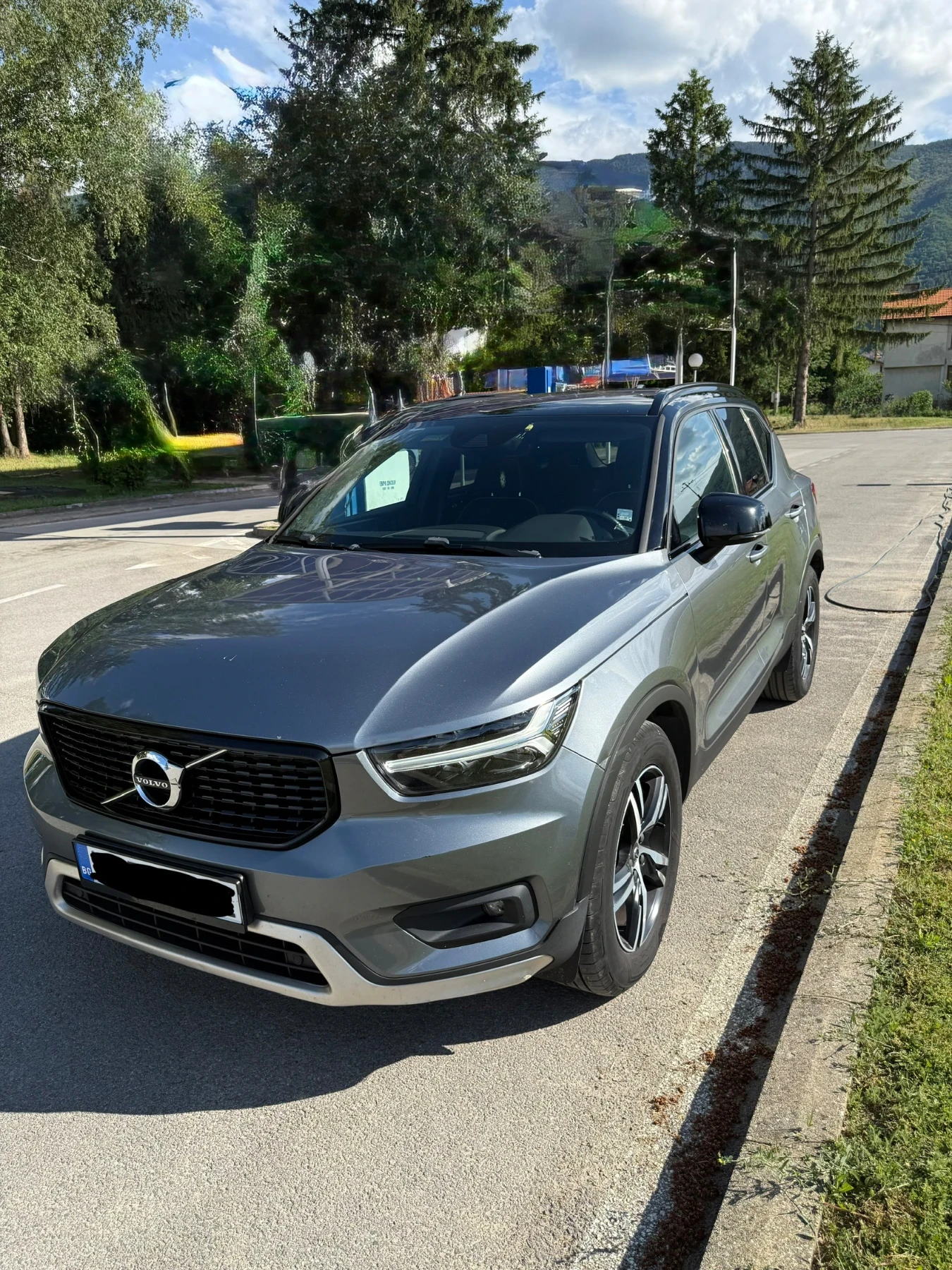 Volvo XC40, снимка 2 - Автомобили и джипове - 54948604
