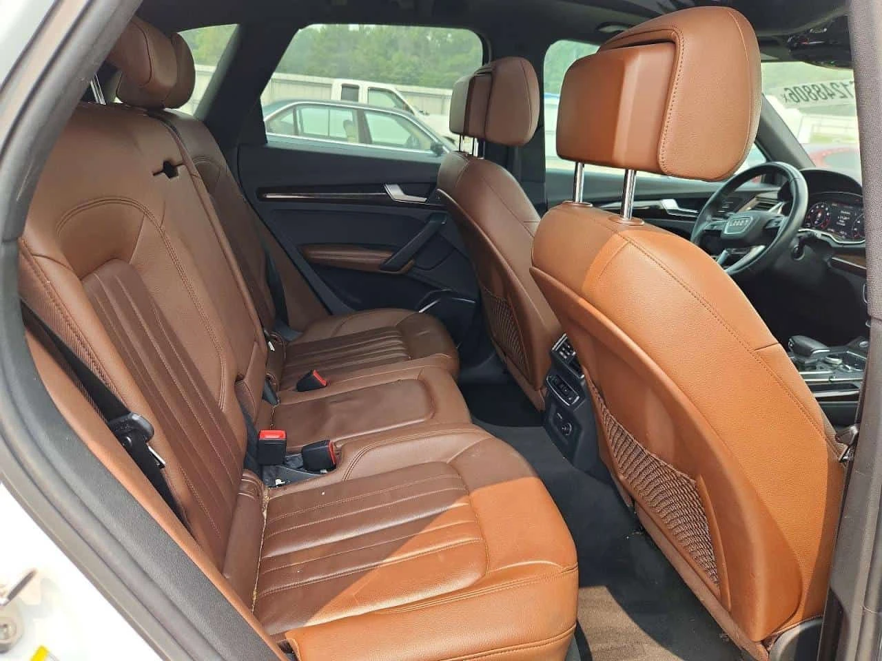 Audi Q5 * CARFAX * ОПЦИЯ ЗА ФИНАНСИРАНЕ, снимка 11 - Автомобили и джипове - 55485615