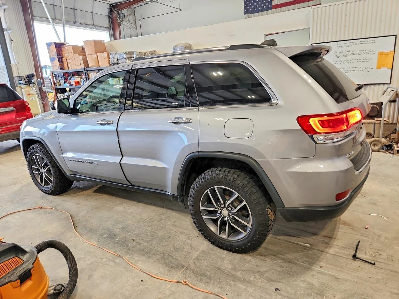 Jeep Grand cherokee 3.6l Limited, снимка 2 - Автомобили и джипове - 55812497