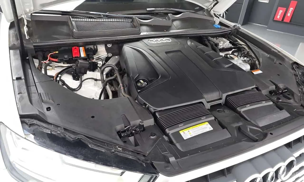 Audi Q7 45 TFSI Quattro/ФИНАНСИРАНЕ, снимка 6 - Автомобили и джипове - 56332035