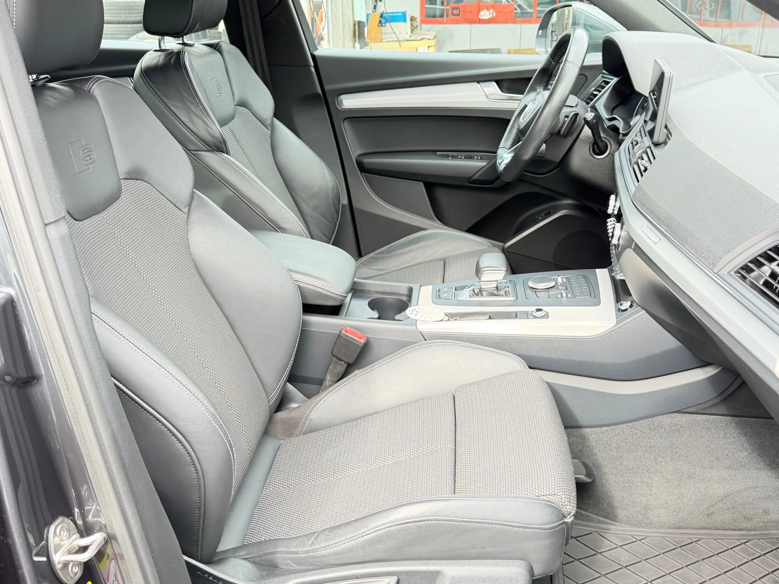 Audi Q5 4.0TDI BARTER, снимка 12 - Автомобили и джипове - 56637110