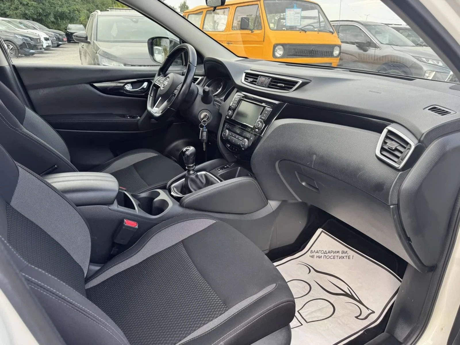 Nissan Qashqai 1.5DCI-115CV-E6, снимка 10 - Автомобили и джипове - 56730005