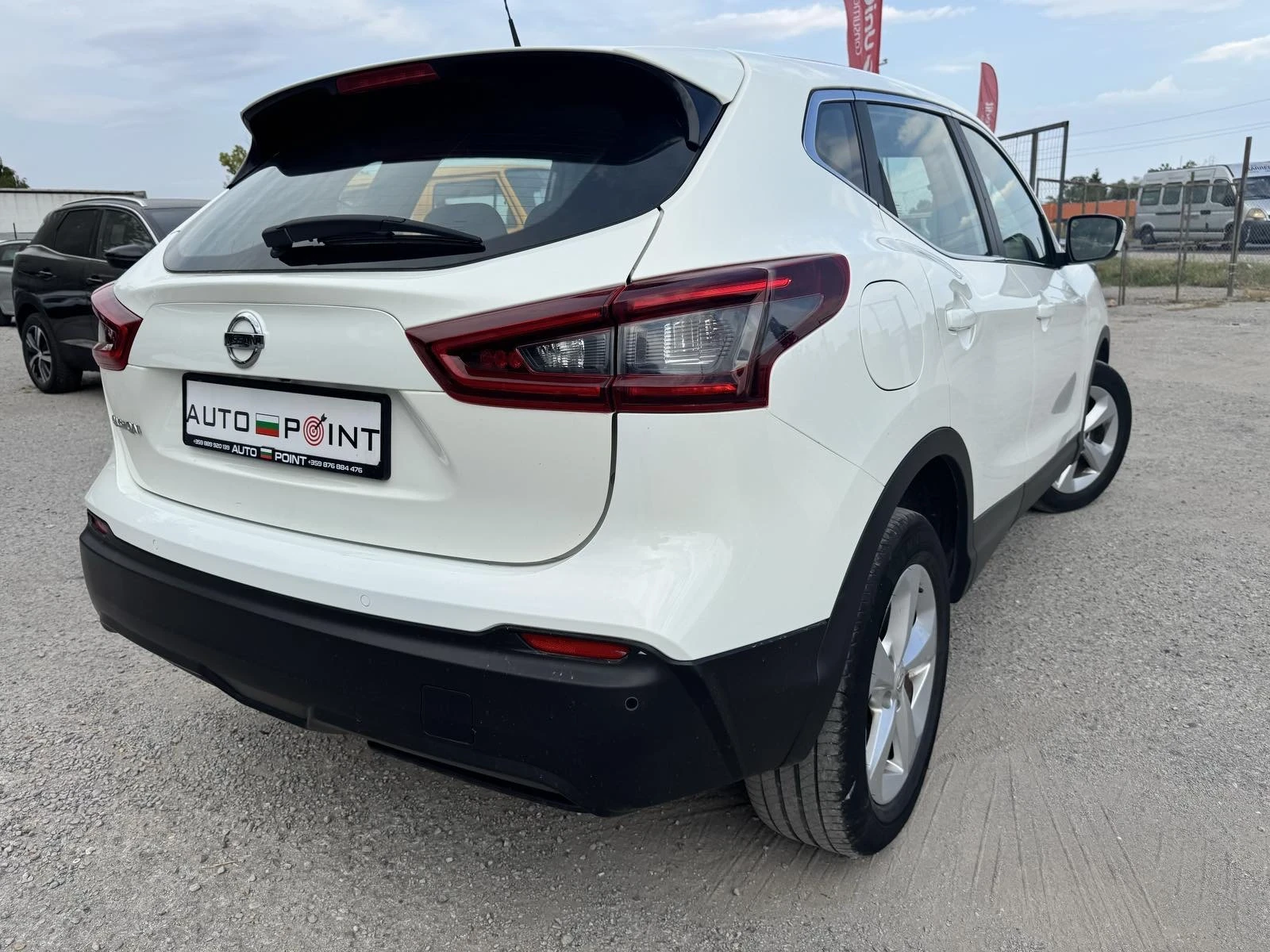 Nissan Qashqai 1.5DCI-115CV-E6, снимка 6 - Автомобили и джипове - 56730005