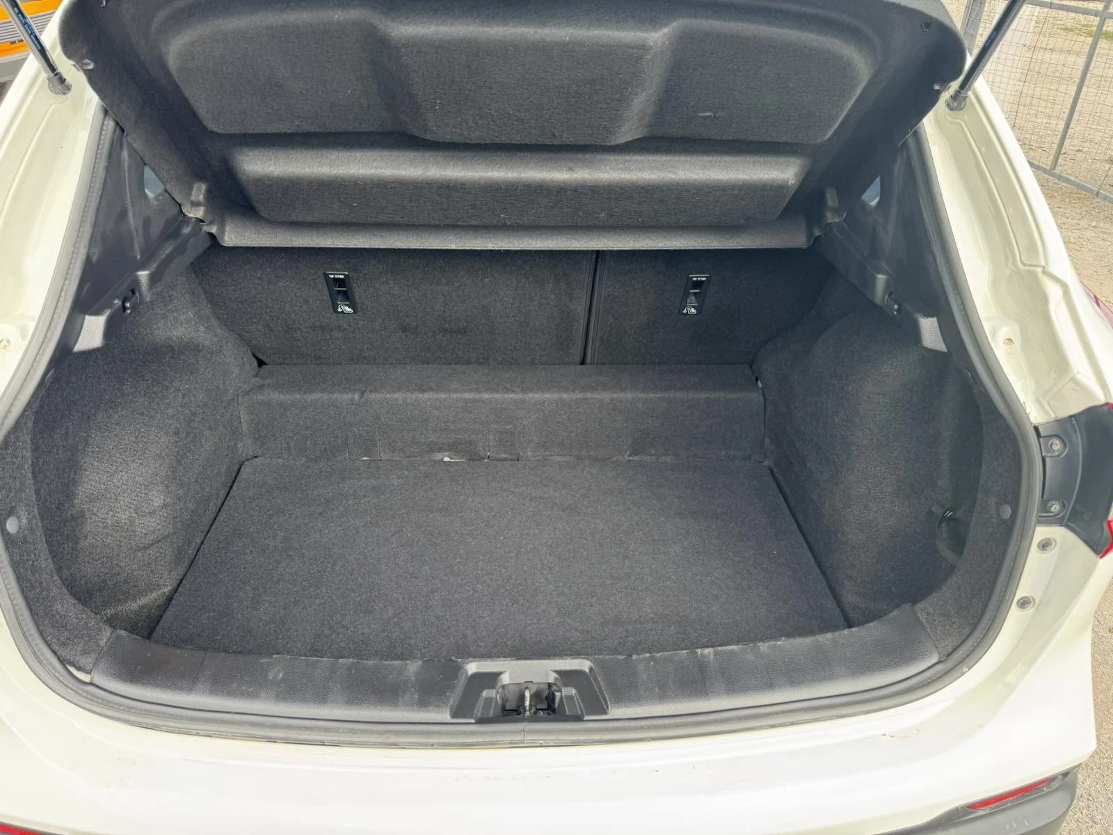 Nissan Qashqai 1.5DCI-115CV-E6, снимка 15 - Автомобили и джипове - 56730005