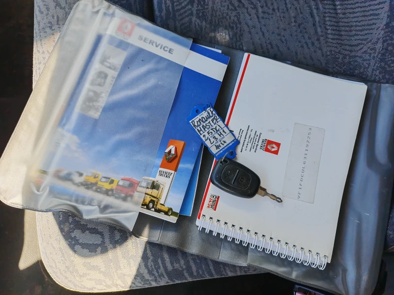 Renault Master T35, снимка 12 - Бусове и автобуси - 52106584