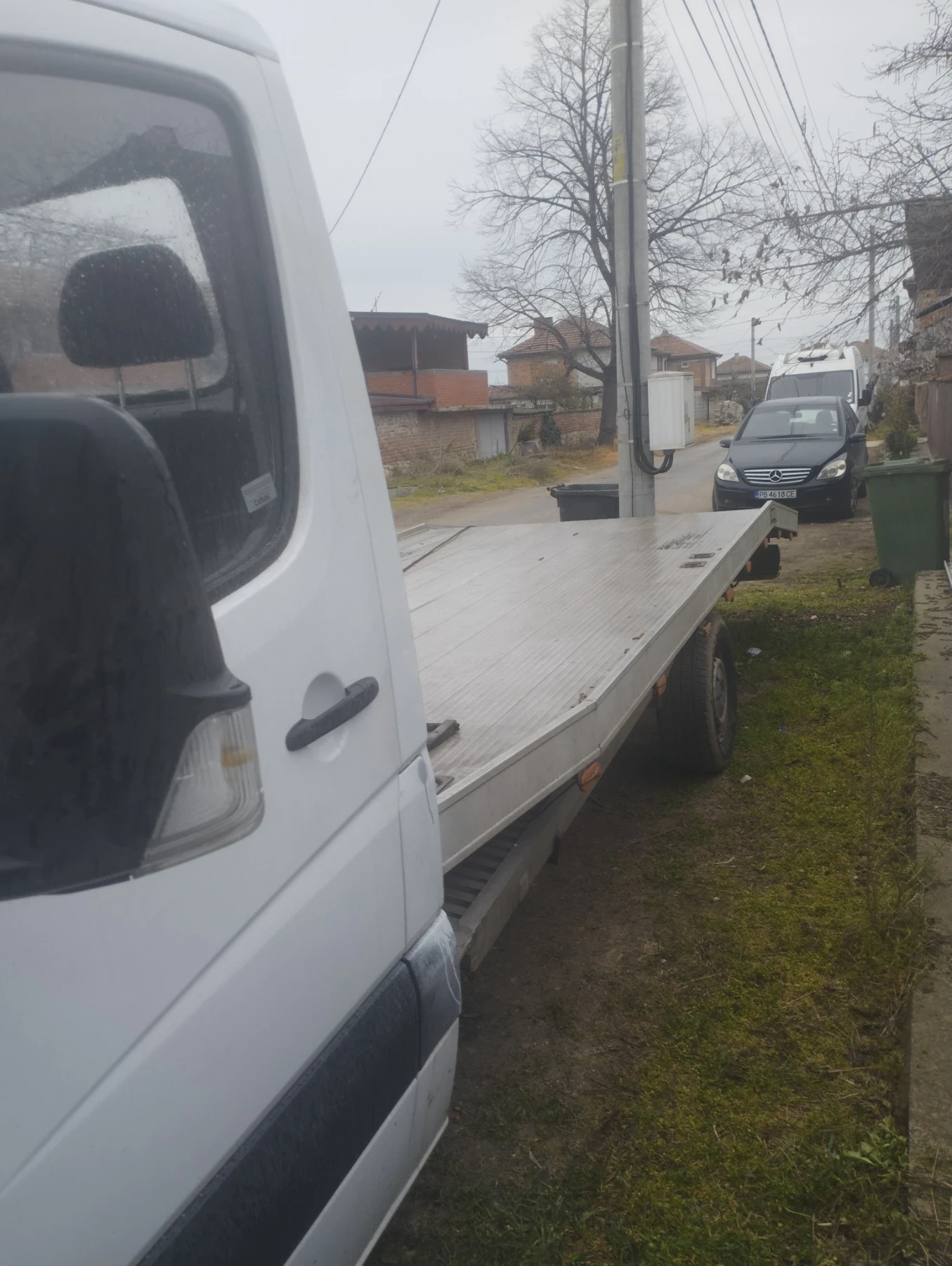 Mercedes-Benz 313 Пътна помошт, снимка 2 - Бусове и автобуси - 53945943