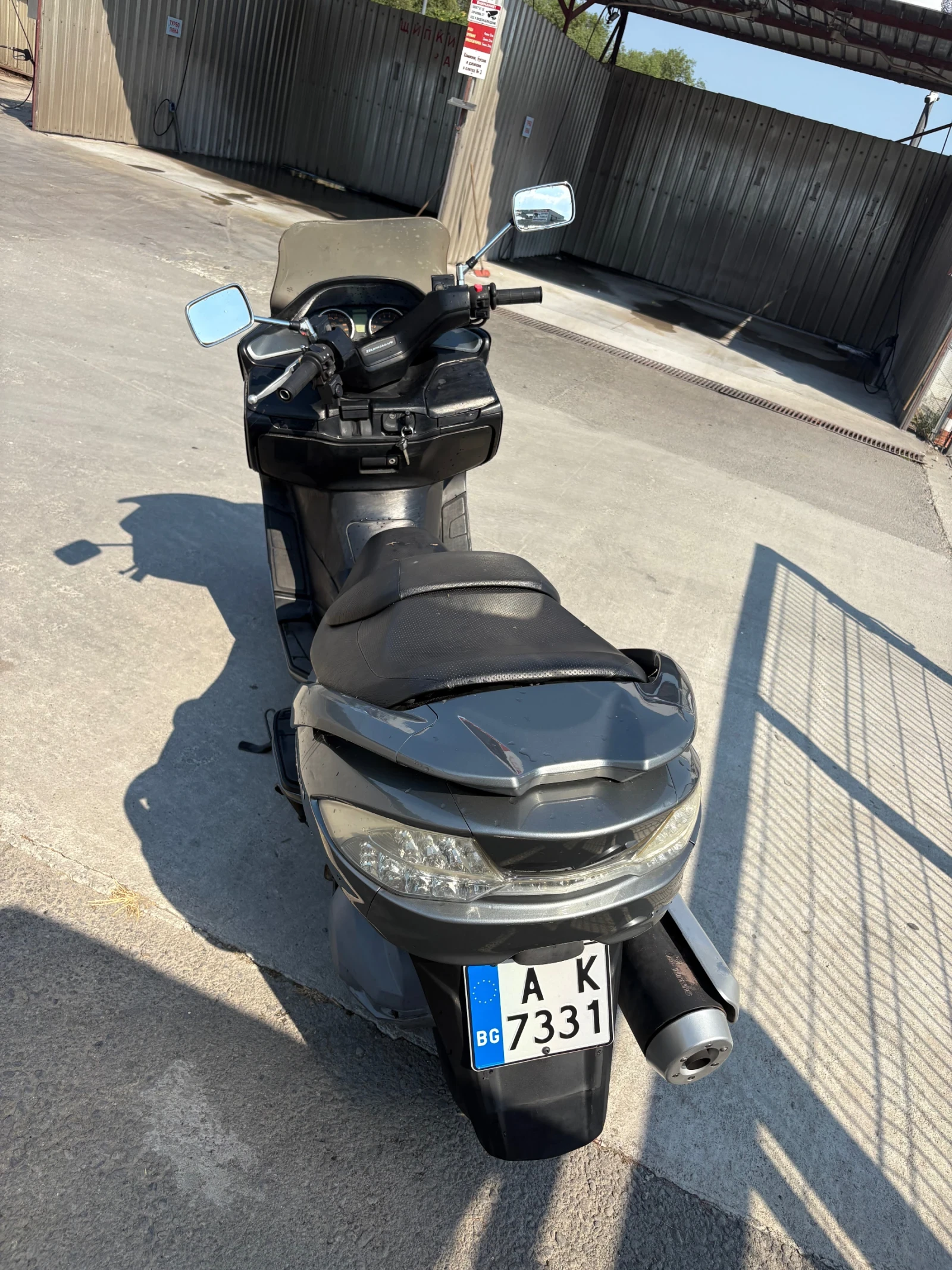 Suzuki Burgman 400 - изображение 7