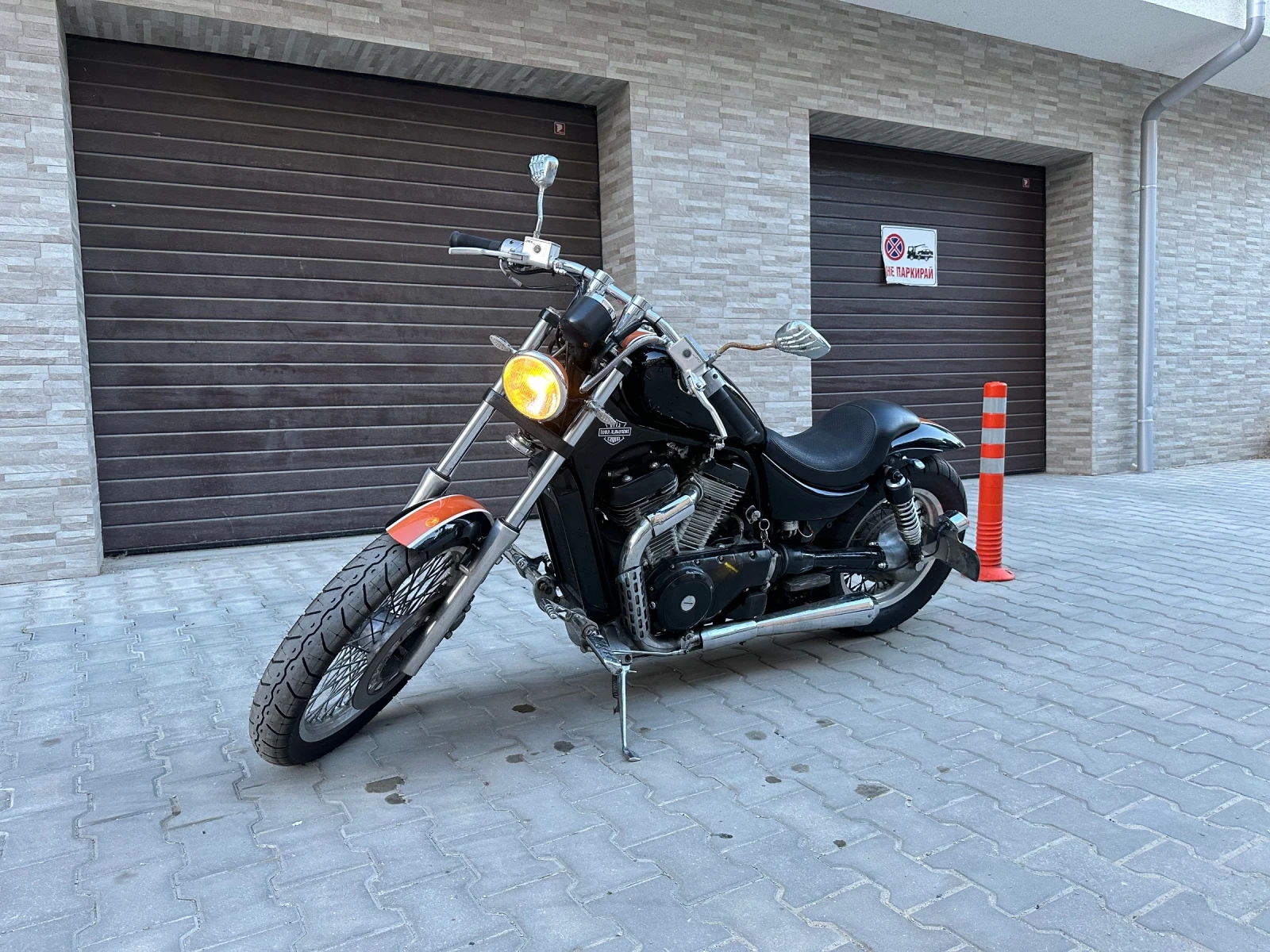 Suzuki Intruder VS700 Custom - изображение 3