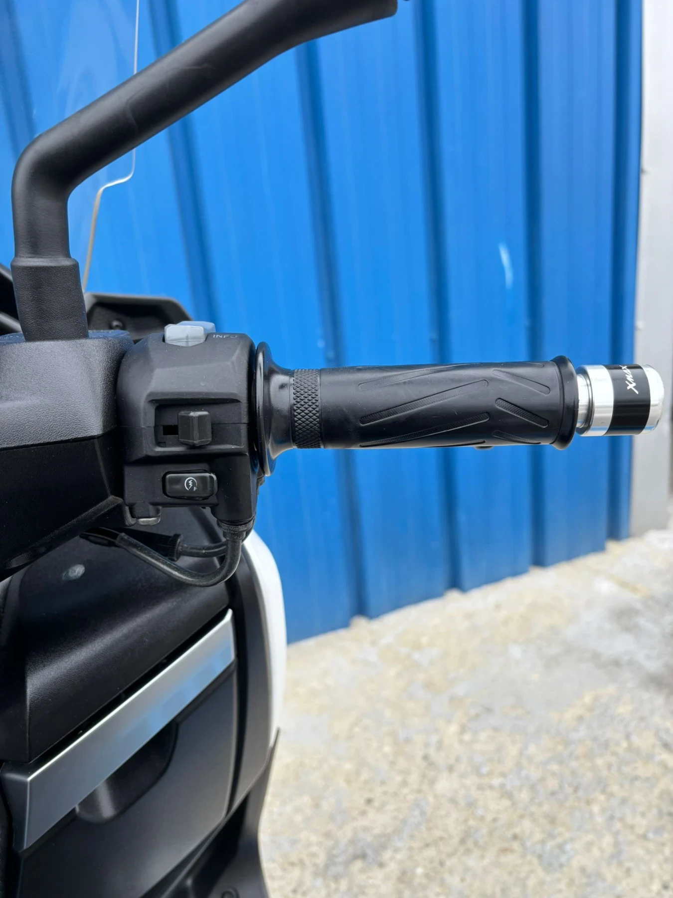 Yamaha X-max 250i ABS - изображение 9