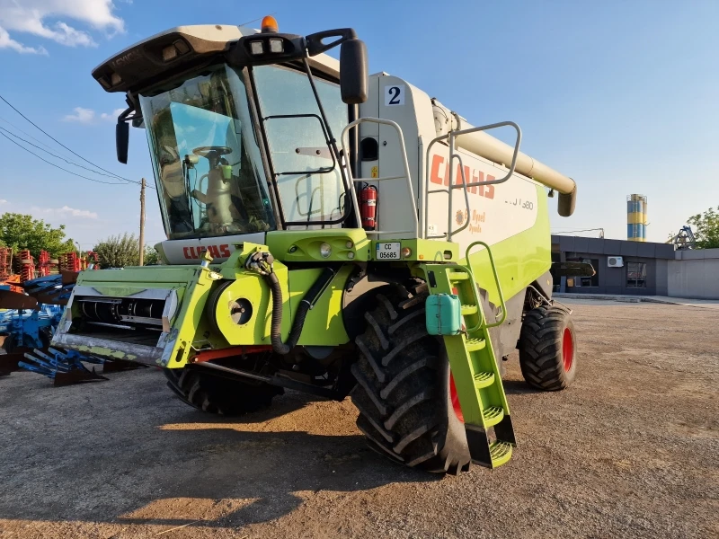 Комбайн Claas LEXION 580, снимка 1 - Селскостопанска техника - 48108031