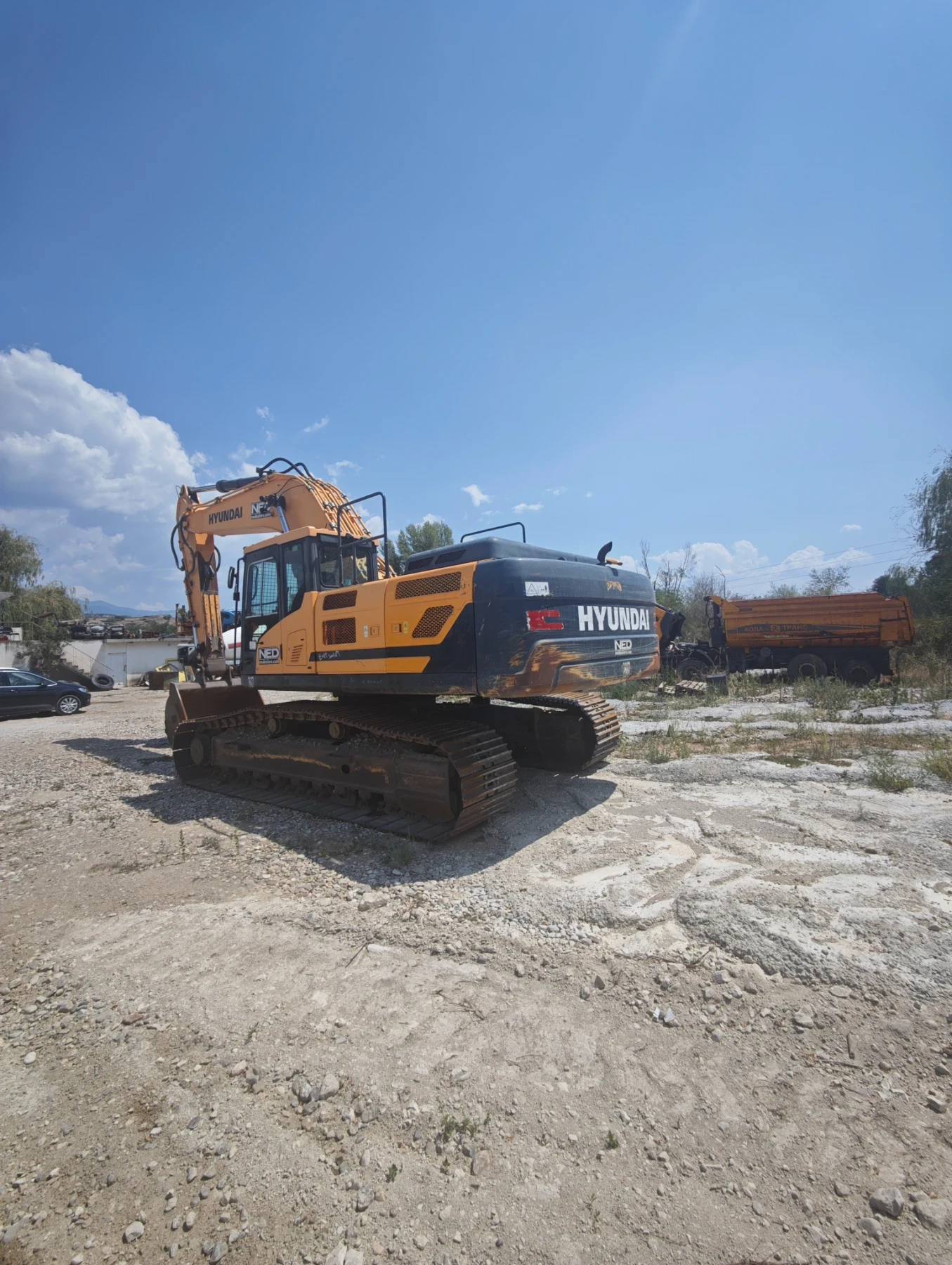 Багер Hyundai HX 380L, снимка 3 - Индустриална техника - 55579405
