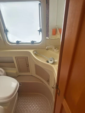 Каравана Tabbert Baronesse 620, снимка 16 - Каравани и кемпери - 53607461