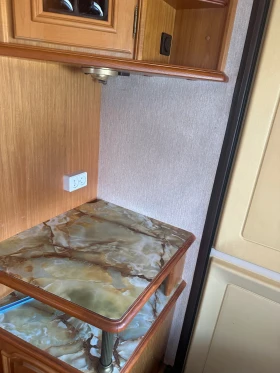 Каравана Tabbert Baronesse 620, снимка 11 - Каравани и кемпери - 53607461