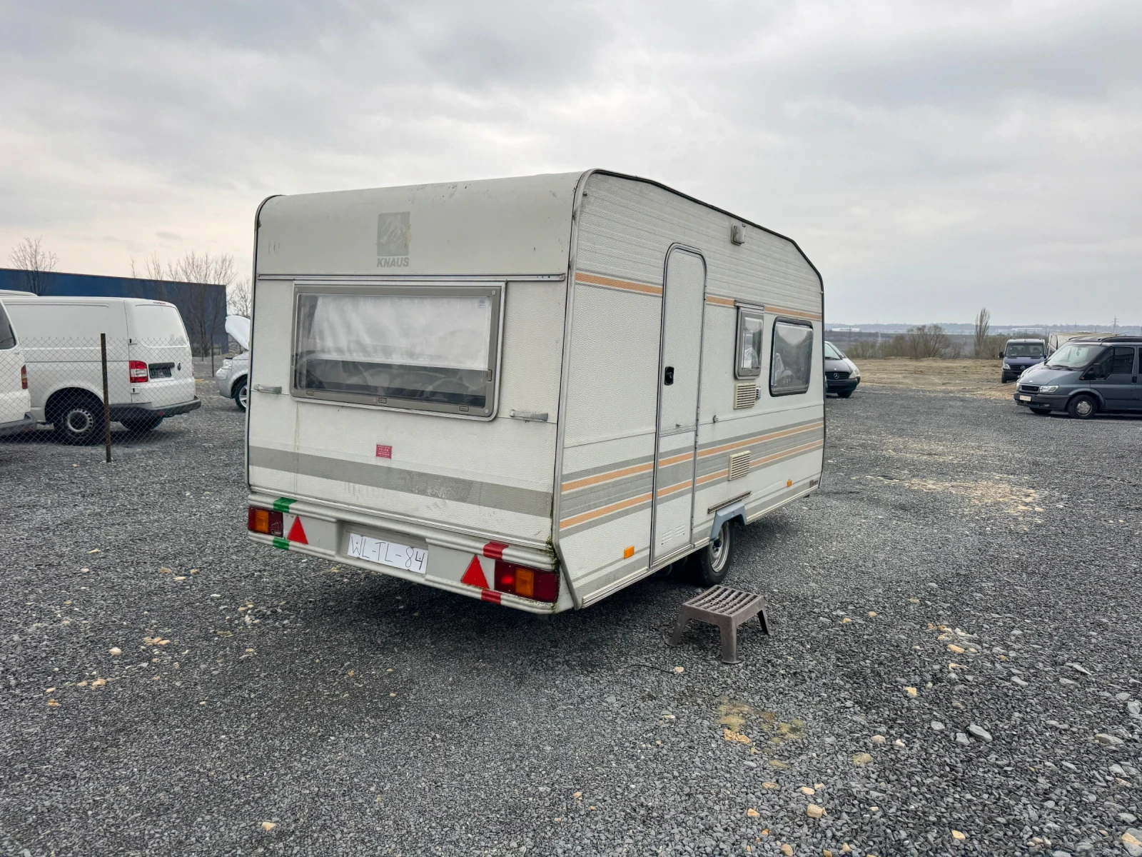 Каравана Knaus 1, снимка 7 - Каравани и кемпери - 53926610