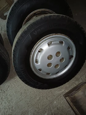 Гуми с джанти Continental 215/70R15, снимка 1