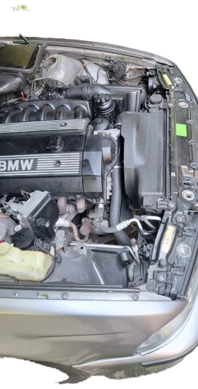 BMW 523, снимка 8
