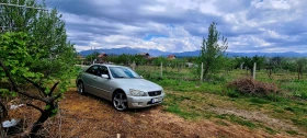 Обява за продажба на Lexus IS 200
