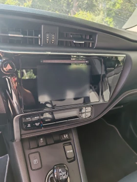 Toyota Auris | Mobile.bg    11