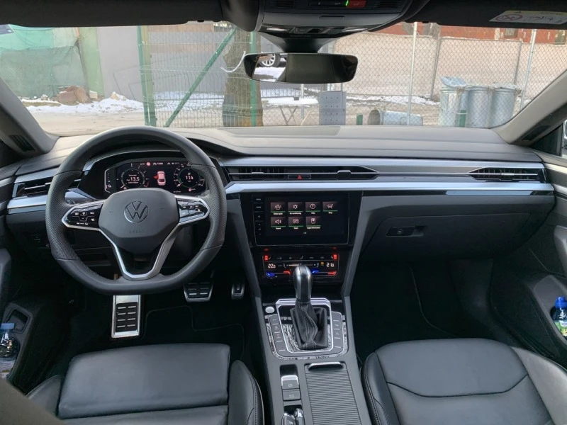 VW Arteon 1.4 E-HYBRID 218к.с* 65000* R-LINE* ГАР.-07/2026, снимка 9 - Автомобили и джипове - 43780477