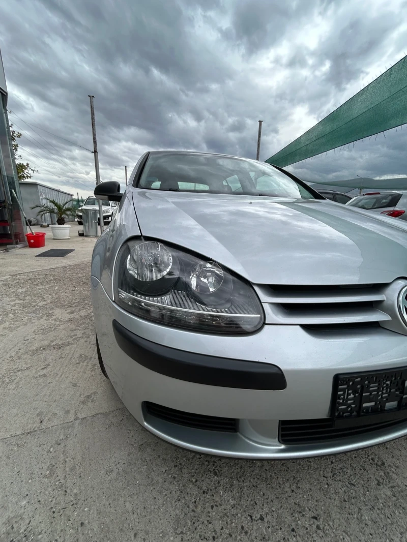 VW Golf 1.6 MPI 102кс, снимка 7 - Автомобили и джипове - 47563225