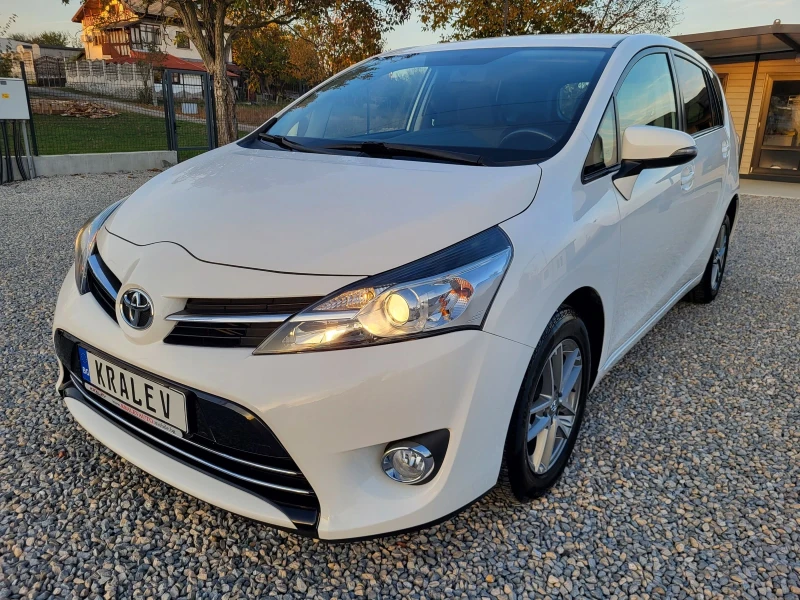 Toyota Verso 1.6D  EURO 6, снимка 2 - Автомобили и джипове - 47580500